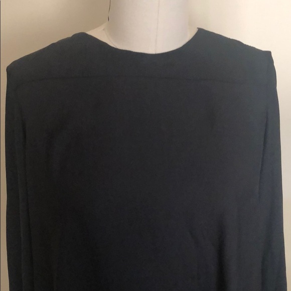 Zara long sleeve blouse with open back - Picture 3 of 7